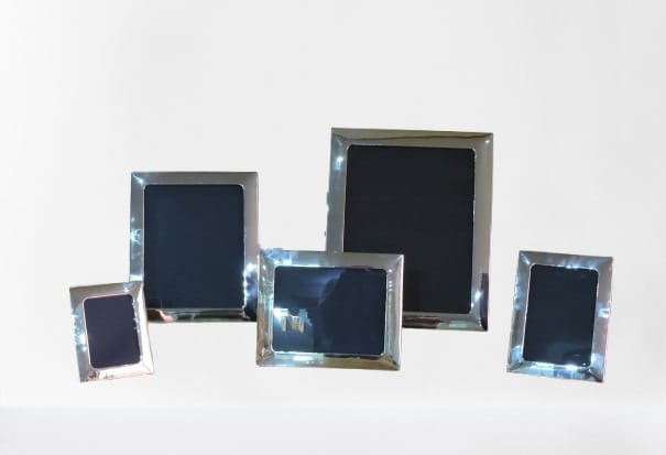 Marcos y porta retratos