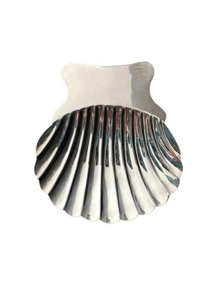 Concha de varios gajos Bautismal. 